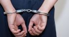 U.S. woman helps stop purse-snatcher, then gives birth